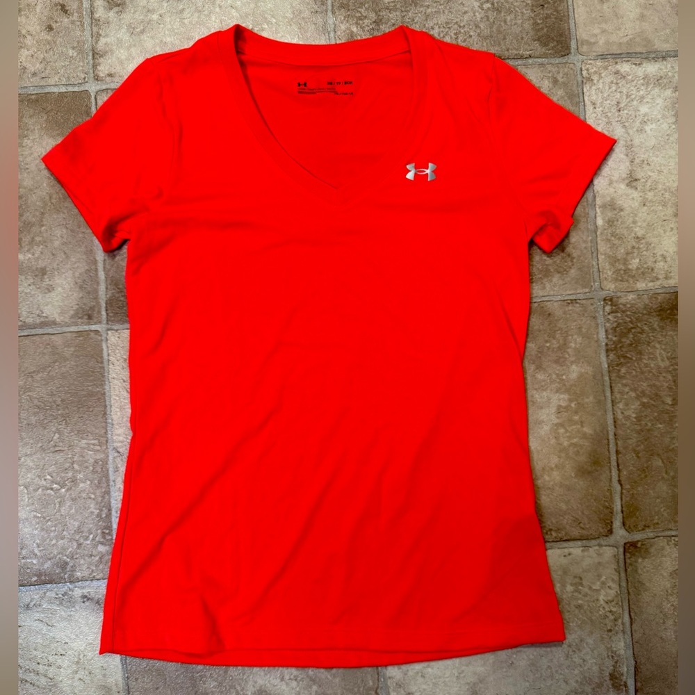 Under Armour Women's Neon Pink Short Sleeve